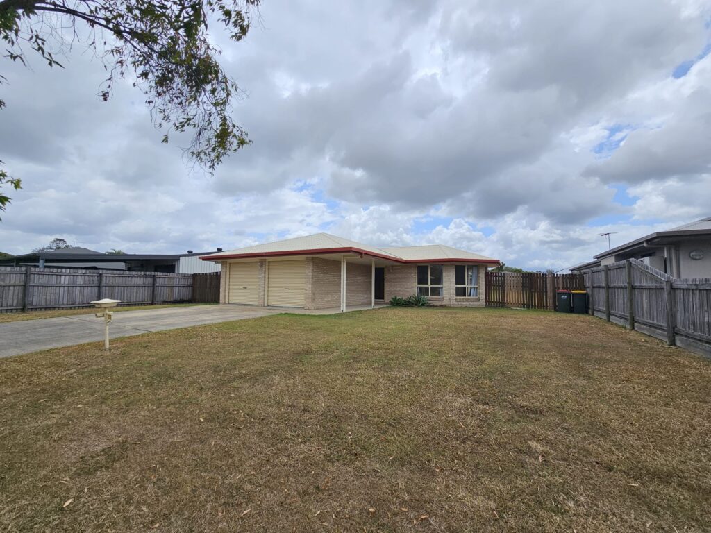 Beautiful Family Home in Marian  Spacious & MoveIn Ready