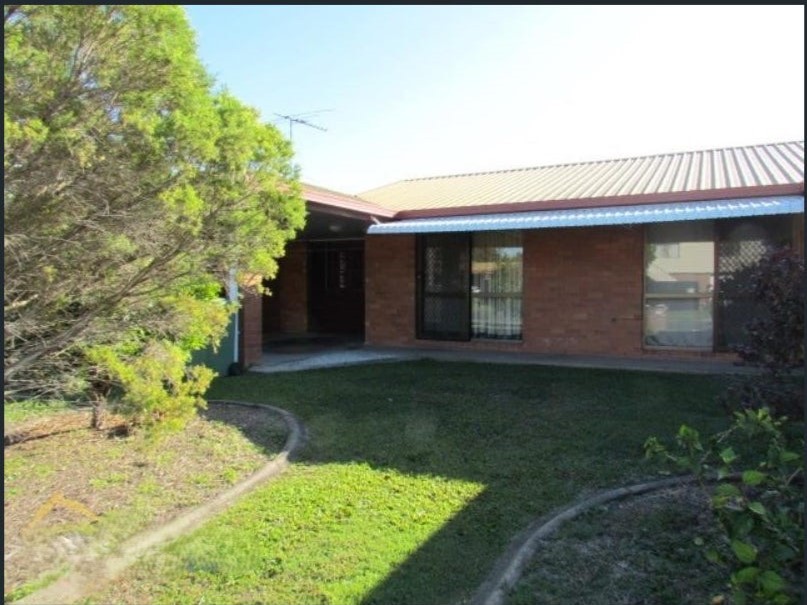 Comfortable Duplex in Mount Pleasant